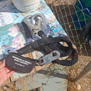 Arnés de trabajo Petzl