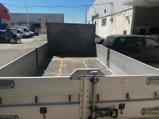Mitsubishi FUSO Canter 2021