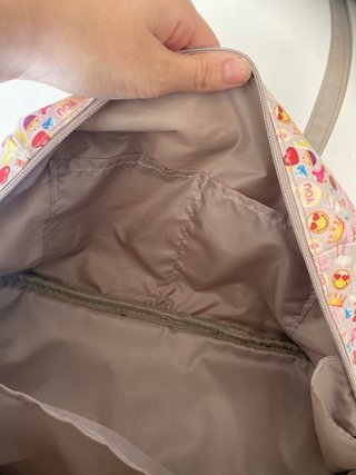 Bolso de mano con estampado de emojis