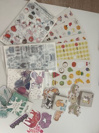 pack de pegatinas con neceser estampado de sandía