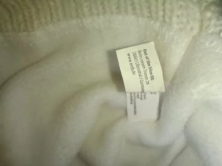 Lote bolso bandolera negro y gorro blanco