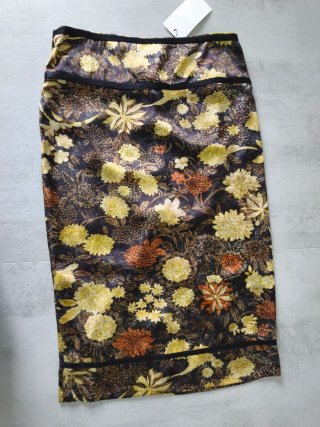 Falda pareo de Zara flores L