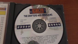 CD The Drifters con Ben E. King
