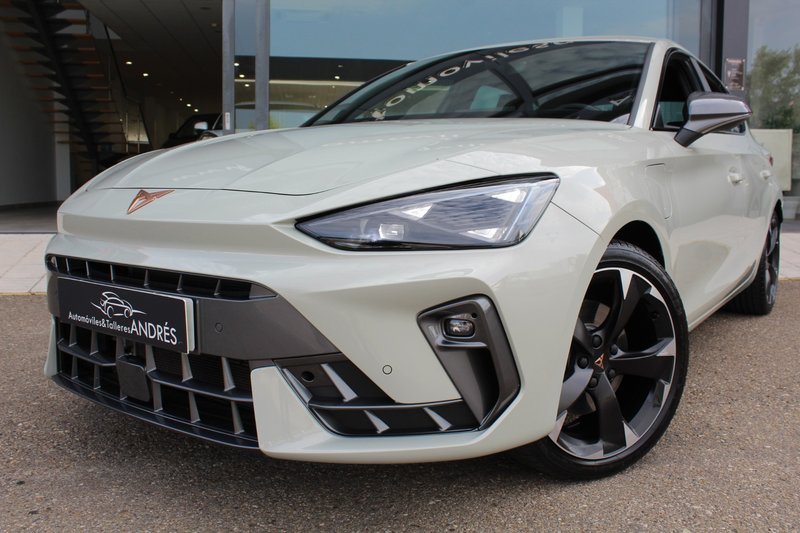 Cupra León 2025, foto 4