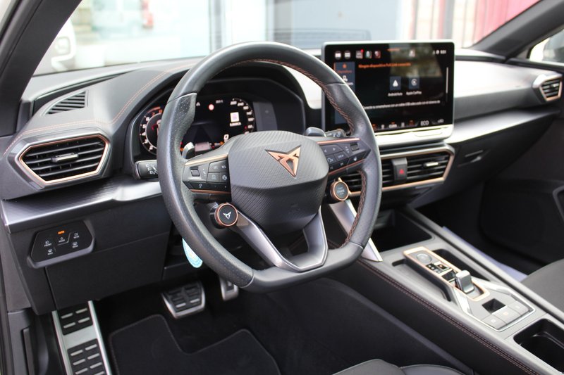 Cupra León 2025, foto 8