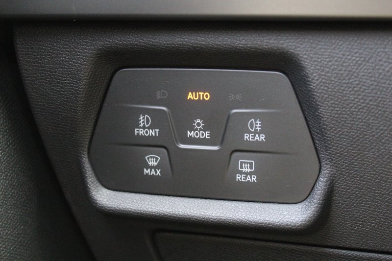 Cupra León 2025, foto 23