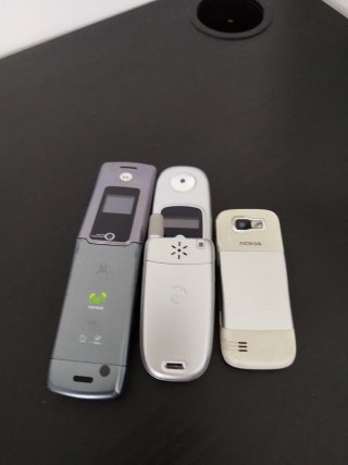 3 Teléfonos Móviles Antiguos Motorola