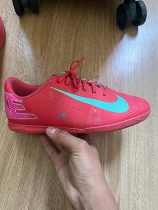 Zapatillas Nike Futbol Sala Rojas Talla 38,5
