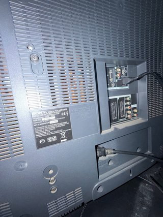 TV Sony KDL40V2500 LCD con mando