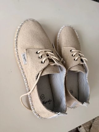 Alpargatas de lino beige