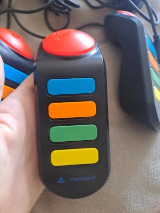 Buzz! Pulsadores PlayStation 2 (4 unidades)