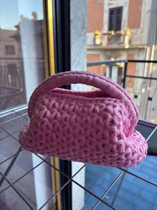 Clutch Bag Fatta a Mano Rosa