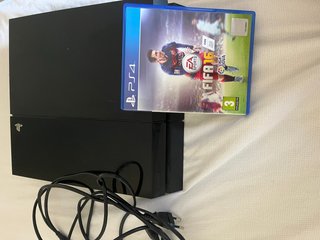 Consola PS4 (PlayStation 4) + FIFA 16