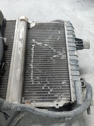 Radiador Opel Astra H con ventilador