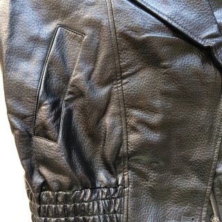 Chaqueta polipiel negra