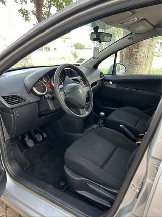 Peugeot 207 2007