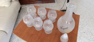 Juego de copas y licorera Cognac
