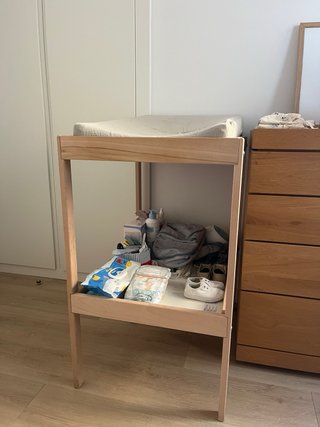 Cambiador IKEA Sniglar + Colchoneta VADRA