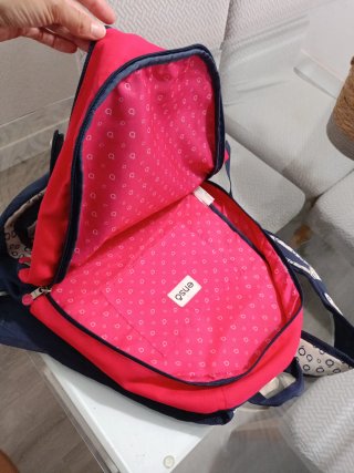 Mochila escolar Ensō, acople para carritos.