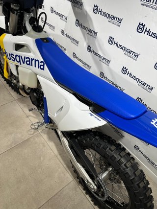 HUSQVARNA TE300 2027