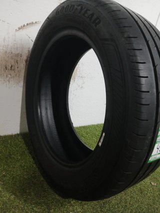 205 55 16 91V GOODYEAR EFFICIENT GRIP PERFORMANCE2