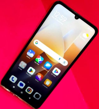 XIAOMI REDMI 13C 5G 128GB COMO NUEVO