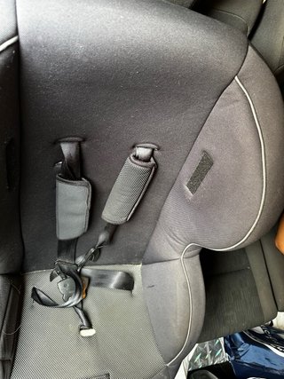 Silla de coche para bebé BeCool, en buen estado.