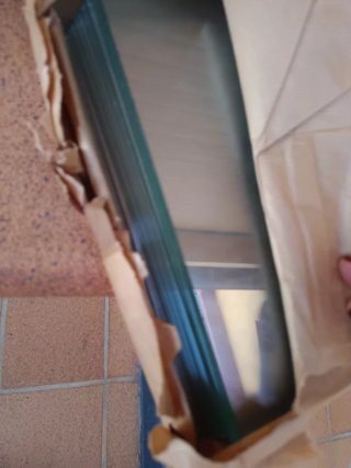 Cristal para puertas o estantes