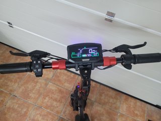 Patinete Eléctrico Casi Nuevo - 72 km