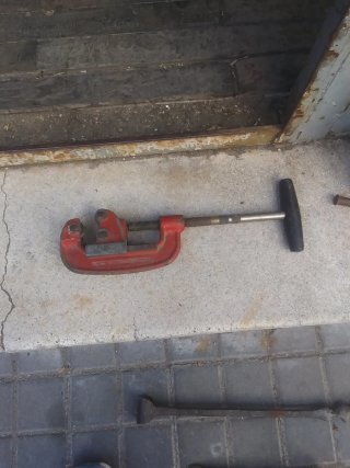Cortatubos profesional rojo