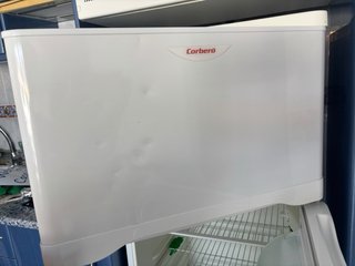Nevera Corberó 143x55 cm