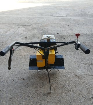 Motoazada MB 52