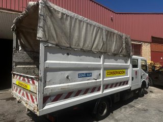Nissan Cabstar NT400 2016
