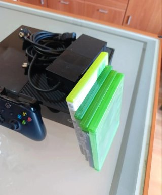 Xbox One Nera + 3 Giochi