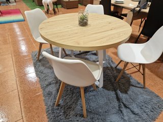 Mesa redonda extensible 160cm + 4 sillas