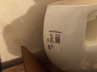 Lavabo de porcelana blanco con pie