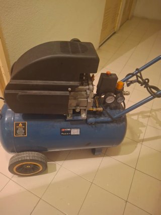 Compresor de aire Dexter 2,5 HP