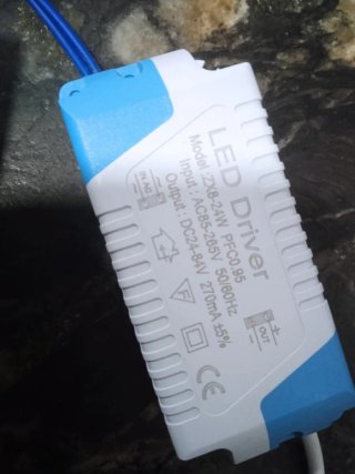 Foco LED con driver,vendo 7 focos por 21euro,todos