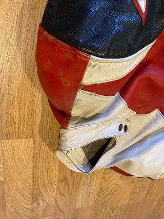 Mono de cuero Dainese retro
