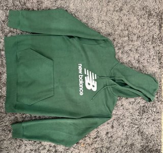 Sudadera New Balance Sport Essentials
