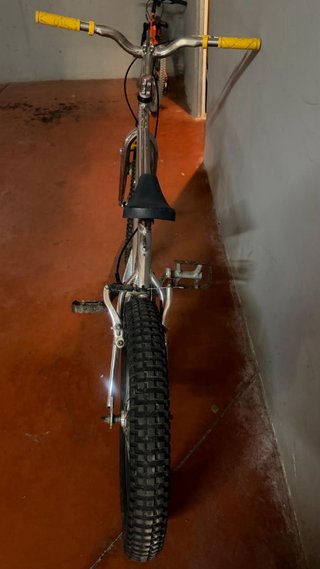 Bicicleta Trial SLAM  Ruedas nuevas sin estrenar.