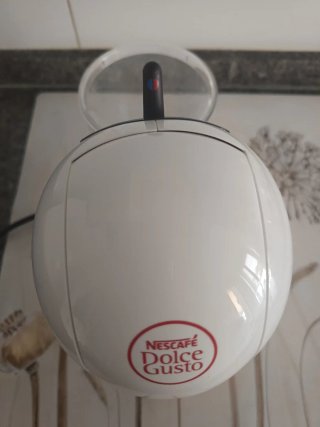 Cafetera Dolce Gusto Blanca