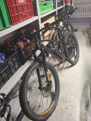 Bici eléctrica Mondraker (motor roto)