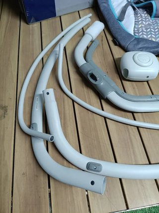 LIONELO Pascal baby bouncer delicadas vibraciones