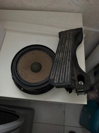 Altavoz y Acelerador Seat León