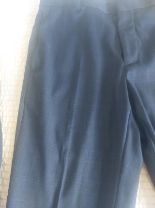 Traje de hombre azul marino