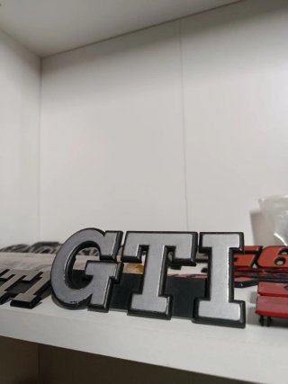 Anagrama GTI Golf Mk2 Parrilla