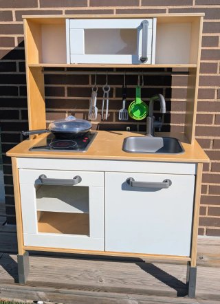 Cocinita de madera IKEA
