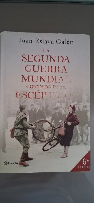 Libro, la segunda guerra mundial contada para esce