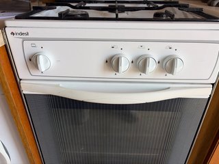 Cocina de Gas Indesit